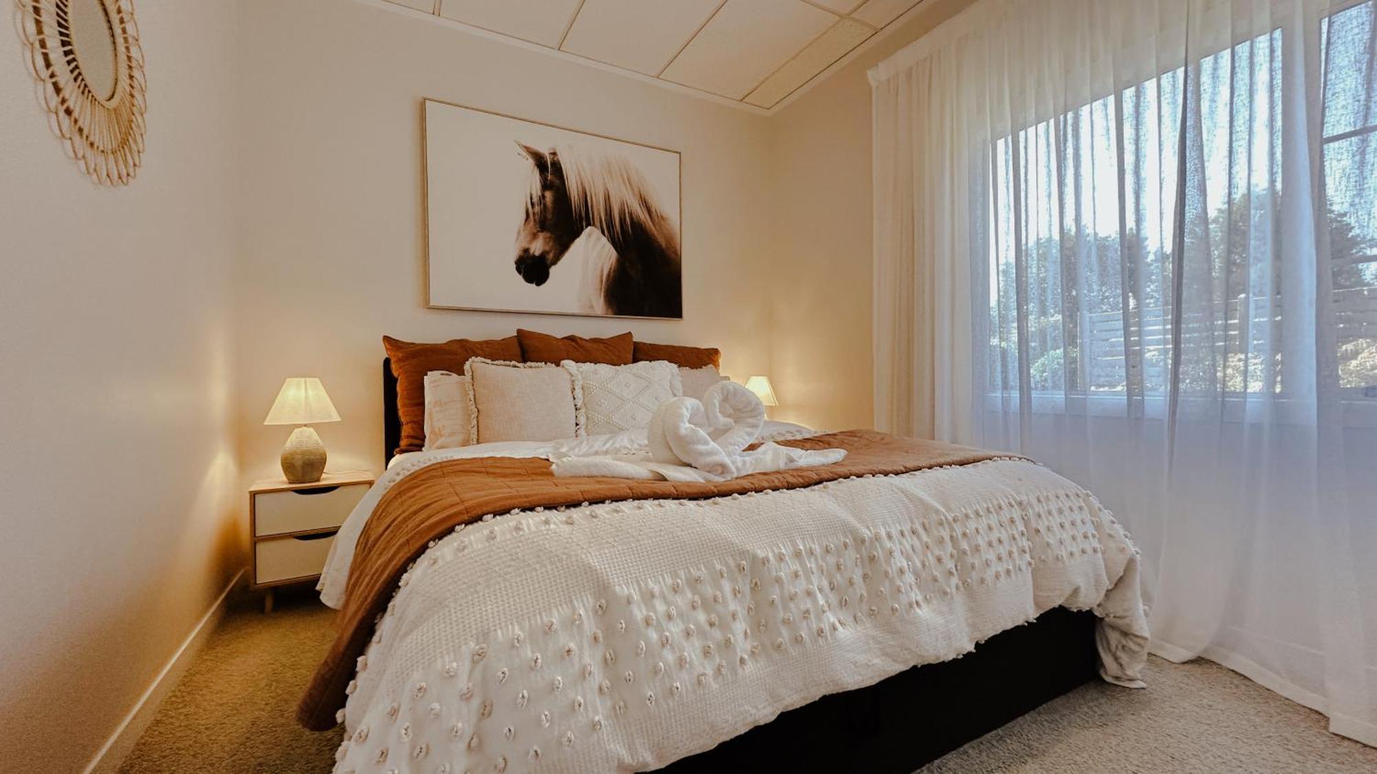 Rustling Oaks Nz Boho Pool House Hotel Cambridge Buitenkant foto